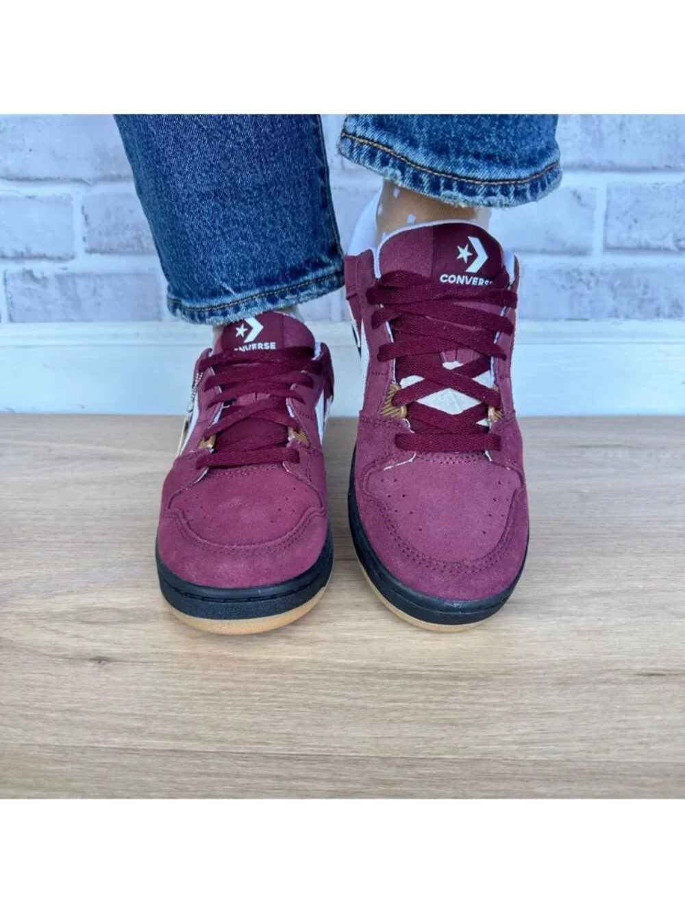 Converse CL98 Suede Low Black Deep Bordeaux Gum Sz 7 Mens shoes Sneakers A15607C